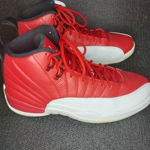 Jordan 12 Gym Red used excellent condition authenticated